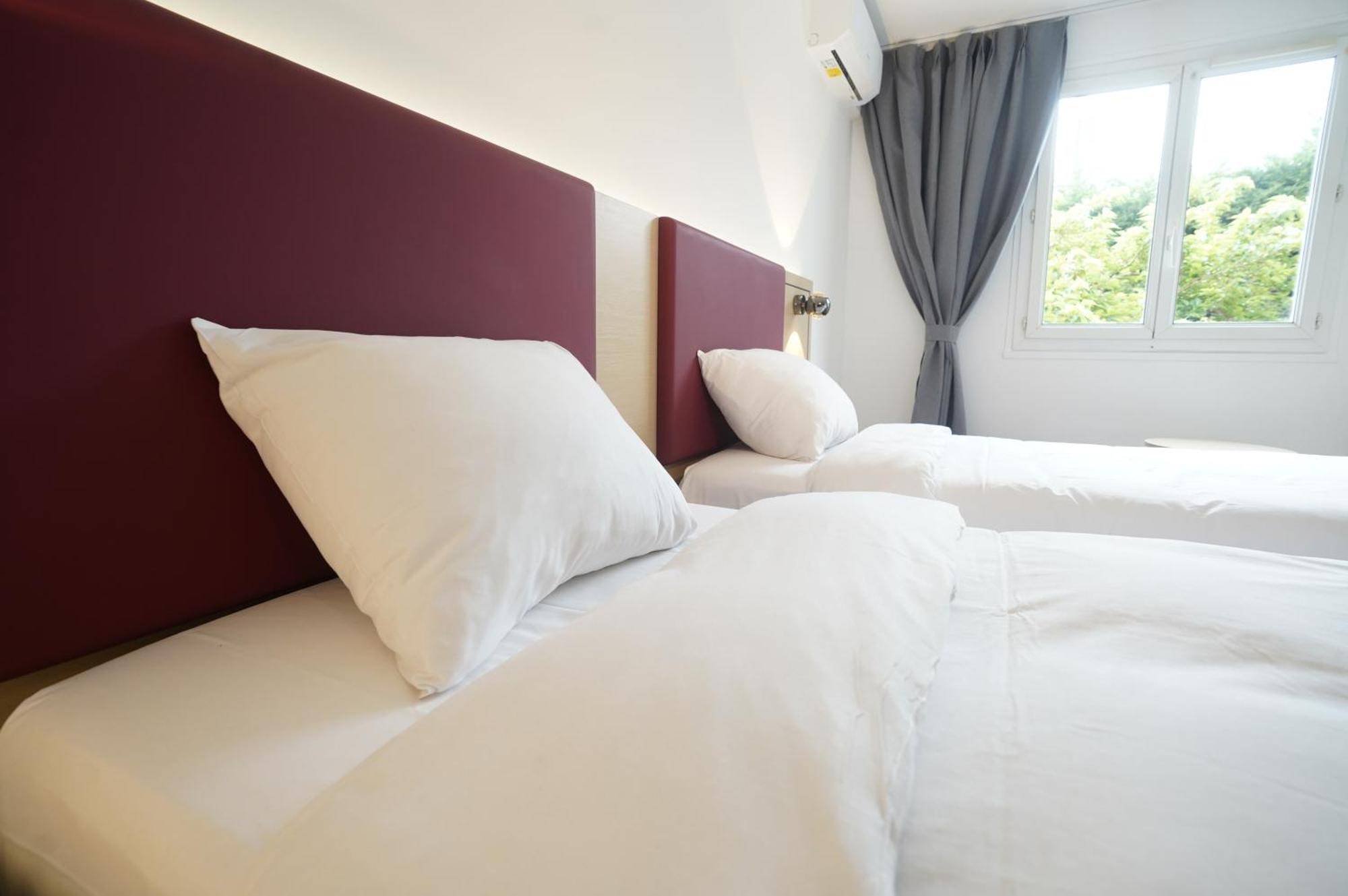 Anais Hotel Bourges Nord Saint-Doulchard מראה חיצוני תמונה